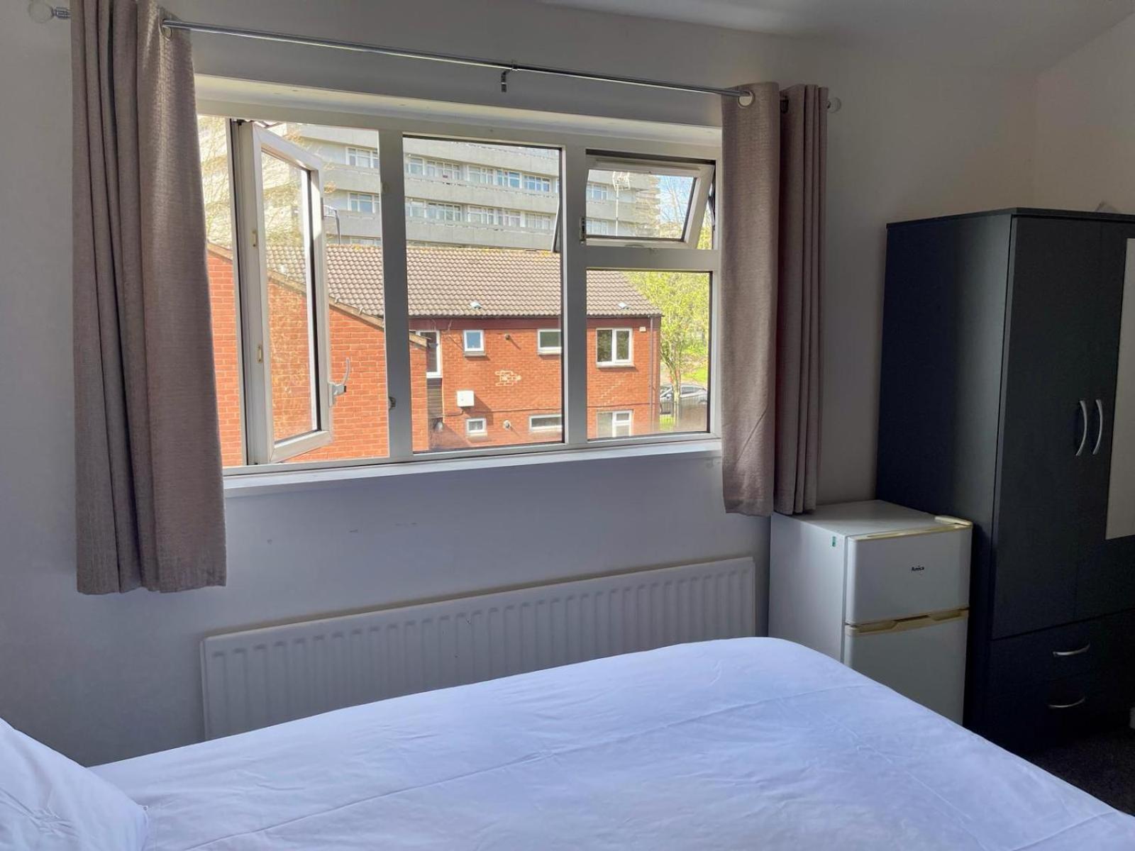 Homestays-Close To Coventry City And University I Free Parking I Wi-Fi Exterior foto